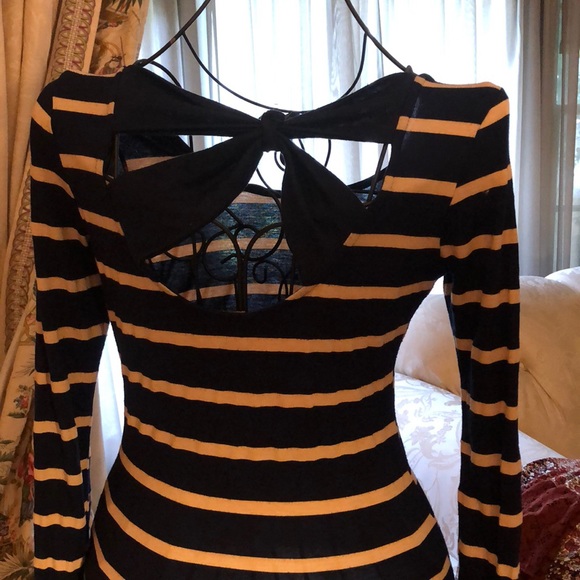 Monteau - Picture 3 of 5